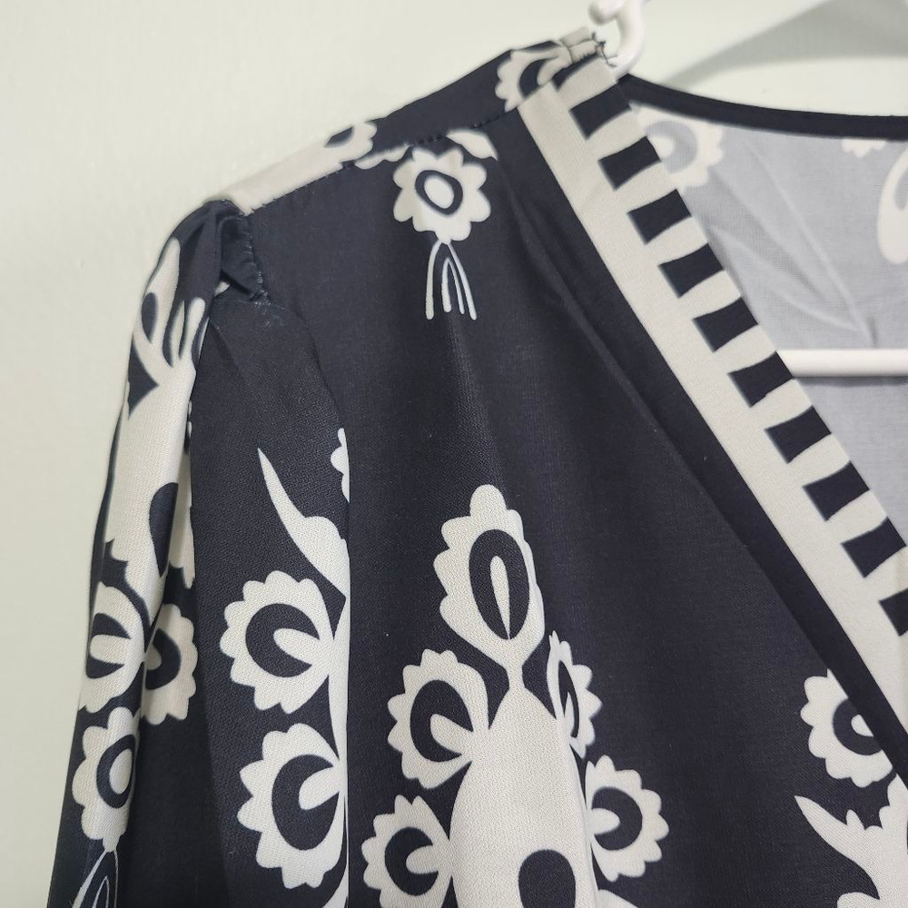Women's Unbranded Navy & White Printed V-Neck Tunic Top XL - Picture 5 of 6